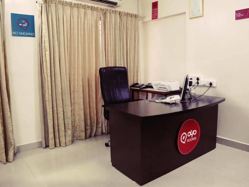 Oyo 946 Royce Studio Apartments Πούνε Εξωτερικό φωτογραφία